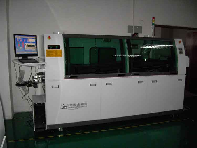 波峰焊3种喷雾涂覆方式的优缺点比较