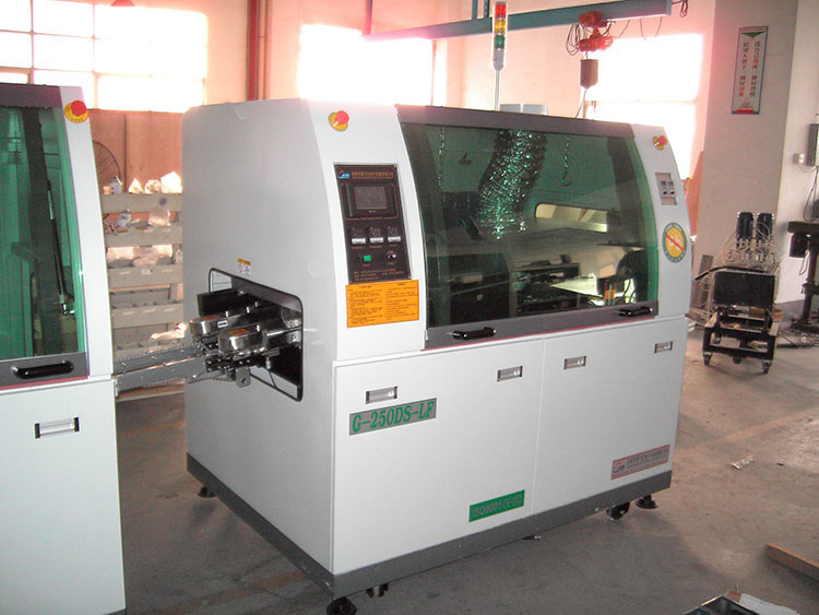 什么是波峰焊，波峰焊和茄子黄色视频下载的区别